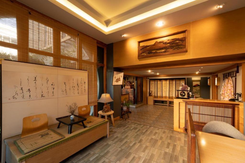 Haikin Ryokan Chiang Mai Esterno foto