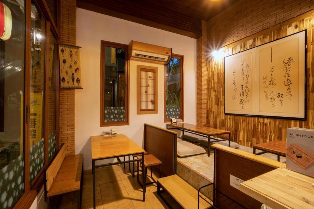 Haikin Ryokan Chiang Mai Esterno foto